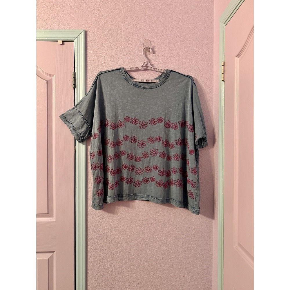 Natural Life Floral Embroidered T-Shirt Size XL Oversized Fits 2X 3X Slub Knit
